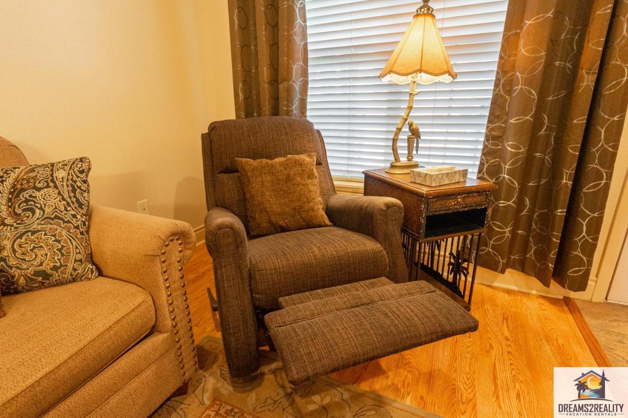 1Bd King Condo With 2 Person Jacuzzi Tub - Near The Strip - Free Tickets Included - T1-9 Бренсън Екстериор снимка